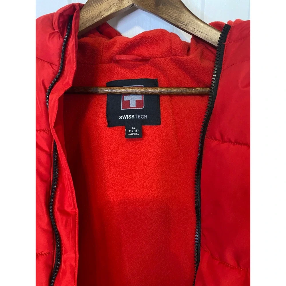 Swiss Tech Boys XL 14 16 Red Hooded Puffer Jacket Quilted Winter Coat